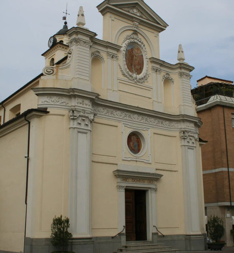 "L'Origine" approda ad Alba: la mostra d'arte contemporanea alla Chiesa di San Giuseppe