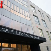 Scuola Jona, Malandrone: “Dieci milioni per scoprire che bisogna aprire le finestre”