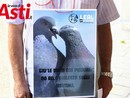 Il sit in di diverse associazioni animalista e ambientaliste contro il piano Il sit in di diverse associazioni animalista e ambientaliste contro il piano