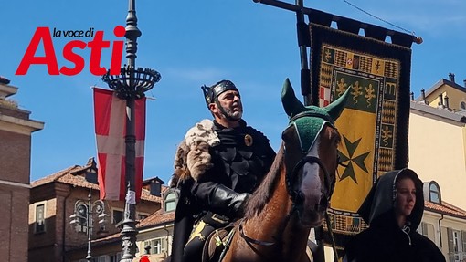 Palio di Asti: il fascino immutato della corsa astigiana, tra piazze antiche e rioni pronti alla sfida [PROGRAMMA e TEMI DEL CORTEO]