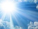 Meteo: caldo estivo ma da domenica si cambia, torna l'instabilità