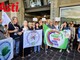 Un sit in delle associazioni ad agosto Un sit in delle associazioni ad agosto