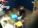 Asti, violenze e insulti razzisti in un asilo privato: sospese due educatrici [VIDEO]
