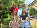 Familiari e amici di Bordone: Patrizia Gerbi col sindaco Anna Macchia; dietro da sinistra: Sergio Sesia, Adriana Cerrato, Giancarlo Malabaila. Familiari e amici di Bordone: Patrizia Gerbi col sindaco Anna Macchia; dietro da sinistra: Sergio Sesia, Adriana Cerrato, Giancarlo Malabaila.