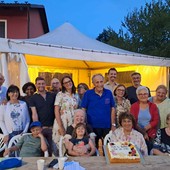 I festeggiamenti a Sinio per i 45 anni della compagnia teatrale Nostro Teatro di Sinio