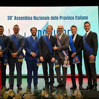 Province al bivio democratico: Asti sostiene il ritorno al voto dei cittadini