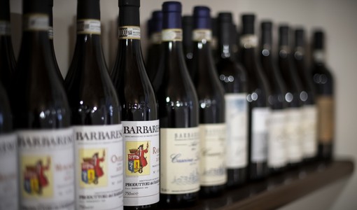 Export vini: l’Asti cerca il rilancio in Cina. Tra i rossi il Piemonte limita i danni: -2,5% a fronte di una crescita a volume del 9%