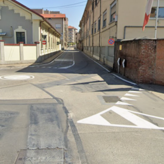 Cantieri ad Asti in via Arò per i nuovi asfalti, scatta la chiusura totale al traffico Cantieri ad Asti in via Arò per i nuovi asfalti, scatta la chiusura totale al traffico