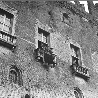 Visita principesca a Montemagno ripresa da Giuseppe Benassi nel 1925