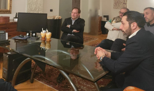 Futuro Nazionale serra i ranghi: vertice strategico ad Asti