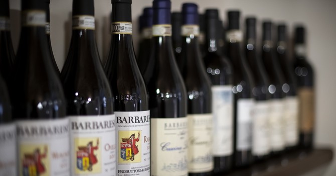 Export vini: l’Asti cerca il rilancio in Cina. Tra i rossi il Piemonte limita i danni: -2,5% a fronte di una crescita a volume del 9%