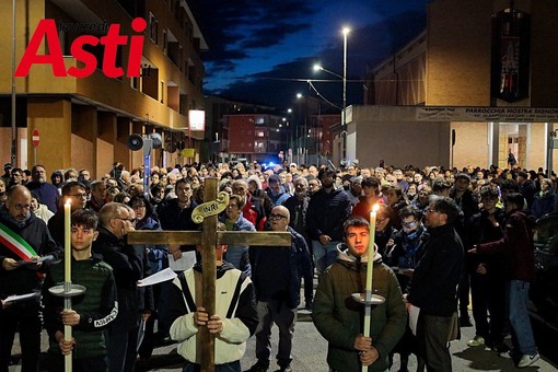 La via crucis dello scorso anno (Merphefoto)