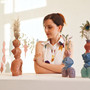 La curatrice della mostra Valeria Radkevych