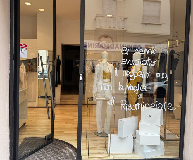 Imagine, la boutique  di Asti svaligiata tre volte: "Ci hanno svuotato il negozio, ma non la voglia di ricominciare"