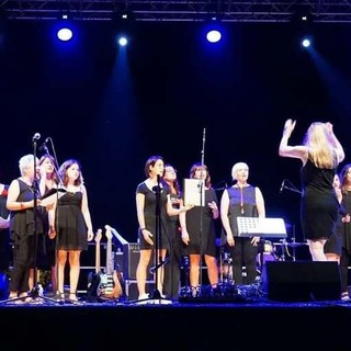 A Moncalvo la musica sotto le stelle debutta con l'energia del Coro Gospav