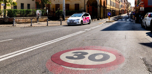 Un tratto di zona 30 a Bologna (immagine tratta dal sito del Comune emiliano) Un tratto di zona 30 a Bologna (immagine tratta dal sito del Comune emiliano)