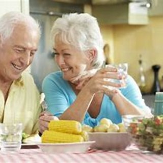 Politiche sociali: via al bando regionale per l'invecchiamento attivo
