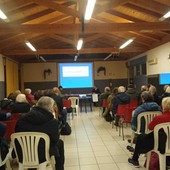 Immagine d'archivio di un'assemblea di quartiere a San Fedele