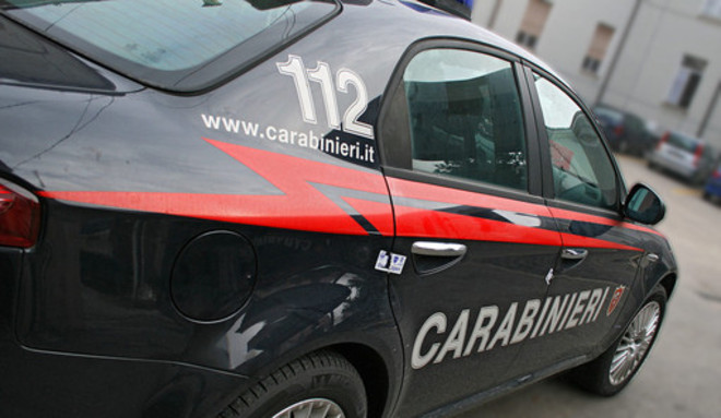 Intervento mattutino dell'Arma in corso Casale, attività ancora in svolgimento