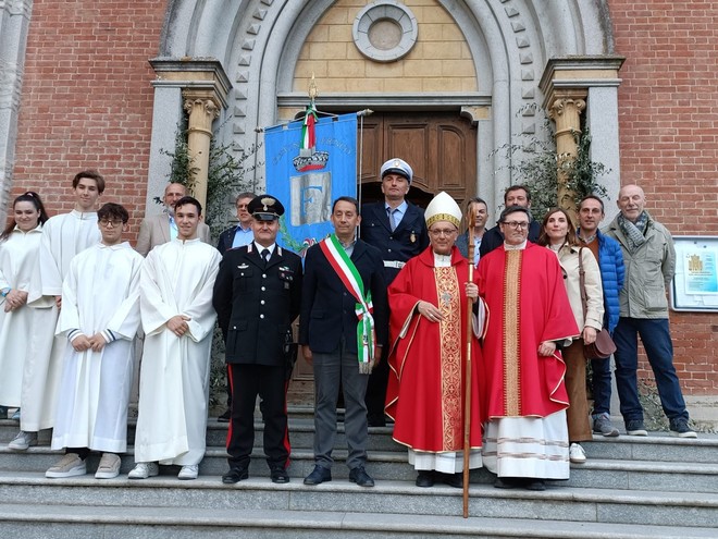 L'apertura della chiesa a Frinco