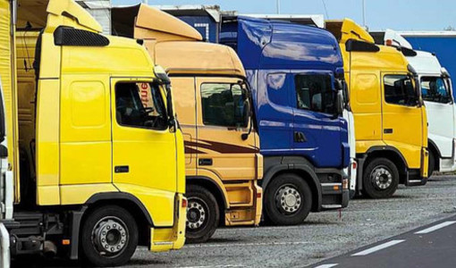 Caro energia e carburanti, autotrasportatori piemontesi pronti a fermarsi