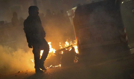 Condanne bipartisan dopo gli scontri al corteo Condanne bipartisan dopo gli scontri al corteo