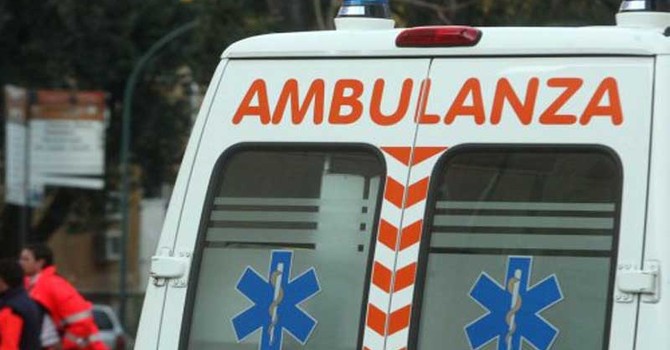 San Damiano, ragazzo investito mentre va a scuola: trasferito ad Alessandria, è cosciente San Damiano, ragazzo investito mentre va a scuola: trasferito ad Alessandria, è cosciente