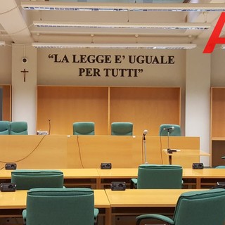 Noto avvocato astigiano rinviato a giudizio per essersi appropriato di beni della madre per 998mila euro