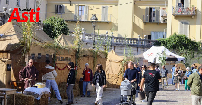 Arti e Mercanti compie 25 anni: Asti torna nel Medioevo Arti e Mercanti compie 25 anni: Asti torna nel Medioevo