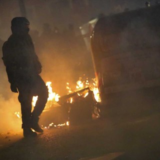 Condanne bipartisan dopo gli scontri al corteo