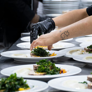 Avviare un'attività nel settore Horeca da 0: Guida 2025