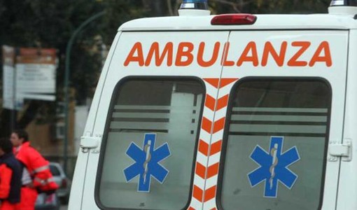 Frontale a Castell'Alfero: quattro feriti, grave un uomo di 64 anni