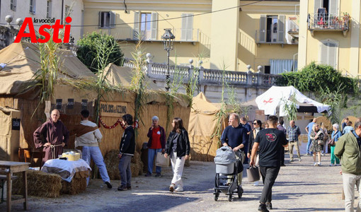 Arti e Mercanti compie 25 anni: Asti torna nel Medioevo Arti e Mercanti compie 25 anni: Asti torna nel Medioevo