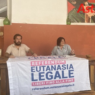 Bosia e Cantarella ad Asti per la precedente raccolta firme