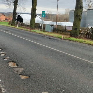 Pioggia e buche: &quot; Come mai non si riasfaltano le strade?&quot;