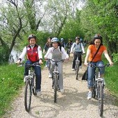Domenica torna la Pedalata Astro, da Asti a Canelli e ritorno Domenica torna la Pedalata Astro, da Asti a Canelli e ritorno