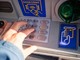 Asti: quarantenni prelevavano denaro da un bancomat rubato. Denunciati dalla Polizia