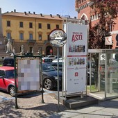 La bacheca di piazza Roma