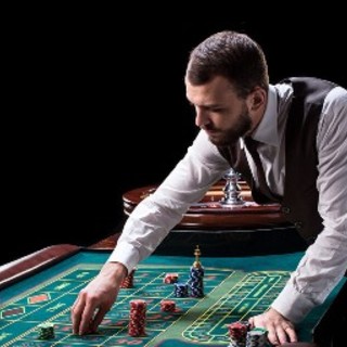 Casinò di Sanremo e Adecco cercano 30 nuovi Croupier: al via le selezioni per il corso di formazione gratuito