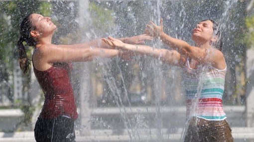 Meteo: caldo e afa ancora intensi, poi una svolta attesa da domenica Meteo: caldo e afa ancora intensi, poi una svolta attesa da domenica