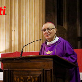 Monsignor Marco Prastaro, vescovo di Asti, in una foto d'archivio (ph. Merfephoto - Efrem Zanchettin)