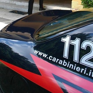 Castagnole delle Lanze: ladro bloccato da passanti dopo un tentato furto