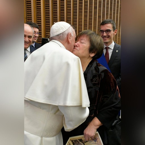 Mariangela Cotto durante un'udienza con Papa Francesco [for courtesy Stefania Morra]