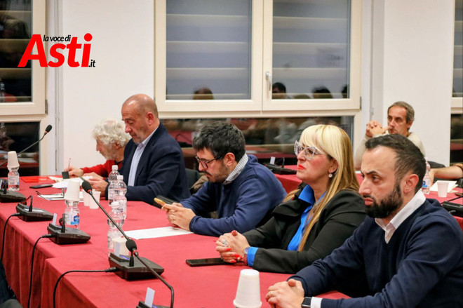 Foto d'archivio (Merphefoto) Foto d'archivio (Merphefoto)