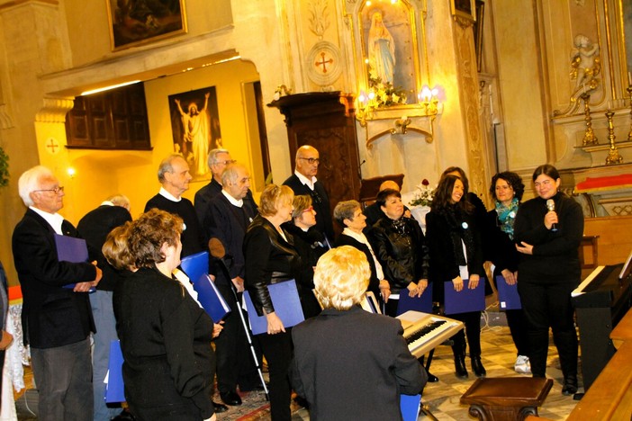 Montechiaro d'Asti, il coro polifonico celebra 35 anni con un concerto in memoria di don Boeri Montechiaro d'Asti, il coro polifonico celebra 35 anni con un concerto in memoria di don Boeri