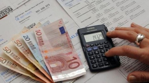 Sono sempre di più i piemontesi in crisi con le bollette Sono sempre di più i piemontesi in crisi con le bollette