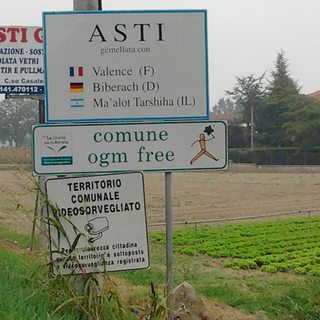 Asti si mobilita contro i nuovi OGM: &quot;Difendiamo agricoltori e biodiversità&quot;
