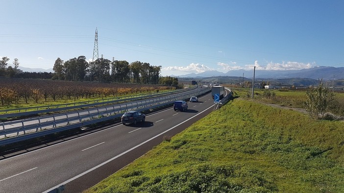 Controesodo, Anas: 24 milioni di spostamenti per il rientro. Bollino rosso fino a domani Controesodo, Anas: 24 milioni di spostamenti per il rientro. Bollino rosso fino a domani