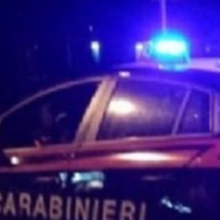 Quarantaduenne accoltellato all'addome in via Cirio: è in gravi condizioni