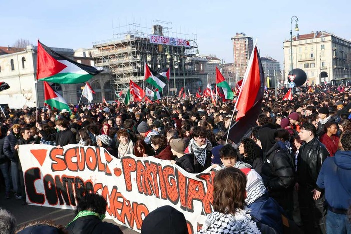 Il corteo di Askatasuna (Torino Oggi)
